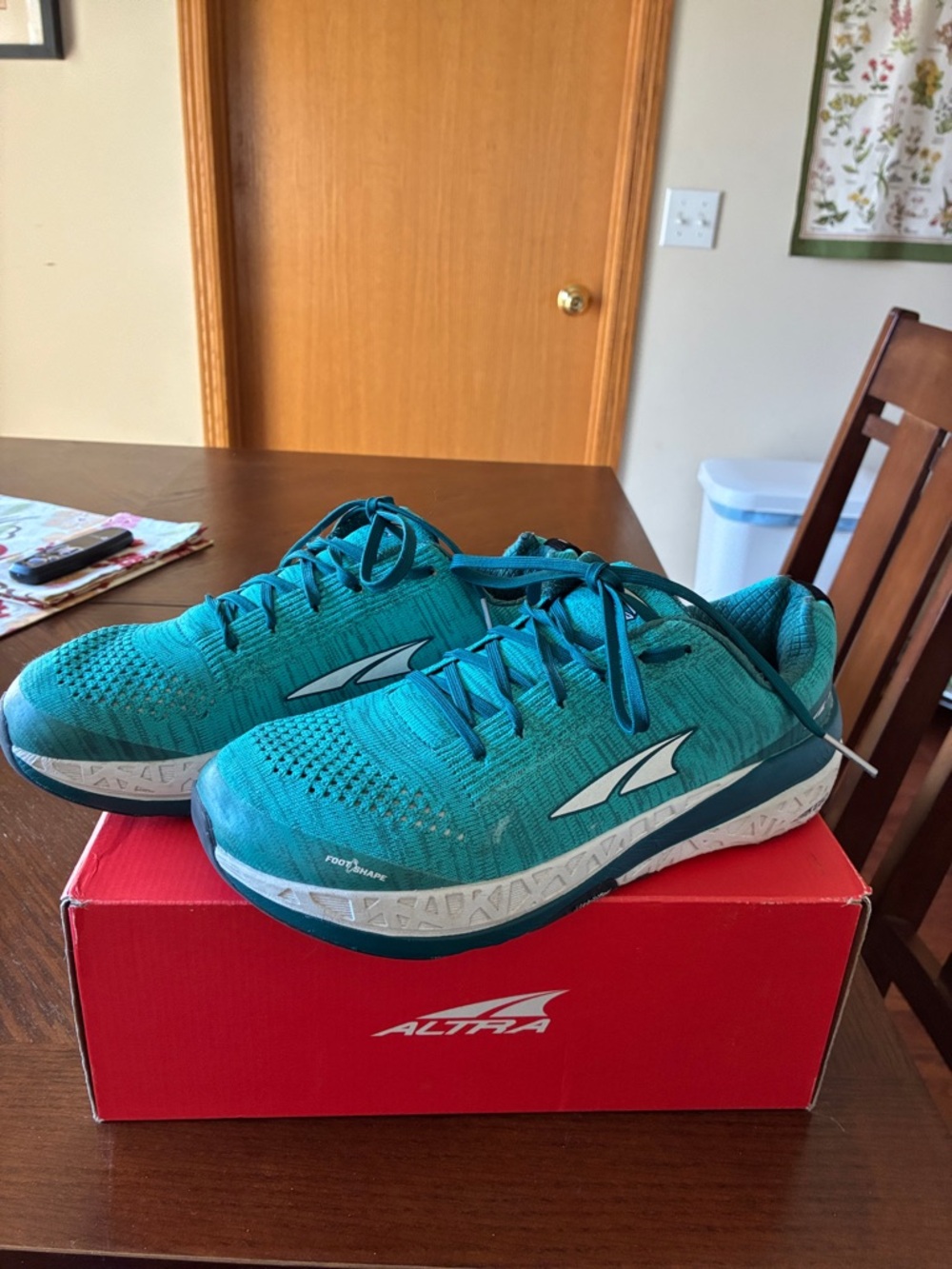 Altra Women's Teal Athletic Running Shoes with White Accents